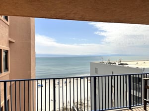 Four Seasons 804W 31