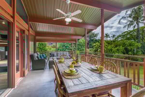 Hale Koolau Estate 24