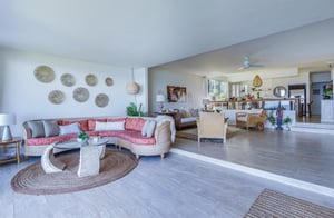 Mahina Kai 9