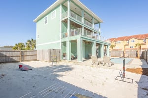 Via De Luna 1414  Beachy Keen 40