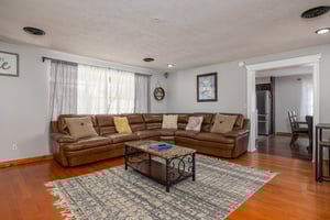 Livingroom sectional at Hoop Dreams Lodge