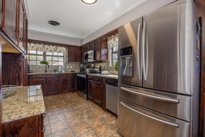 Kitchen Stainless Steel Appliances at Hoop Dreams Lodge