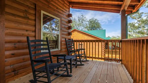 at hillbilly hideaway a 5 bedroom cabin rental located in pigeon forge