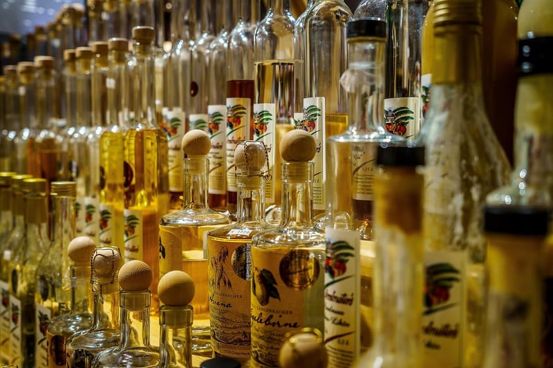 2214035 Bottles 8284212_1280