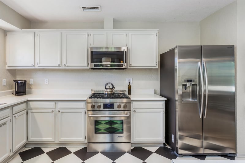 Upgraded stainless steel appliances