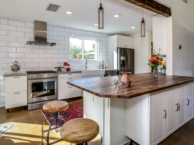 Beautiful breakfast bar