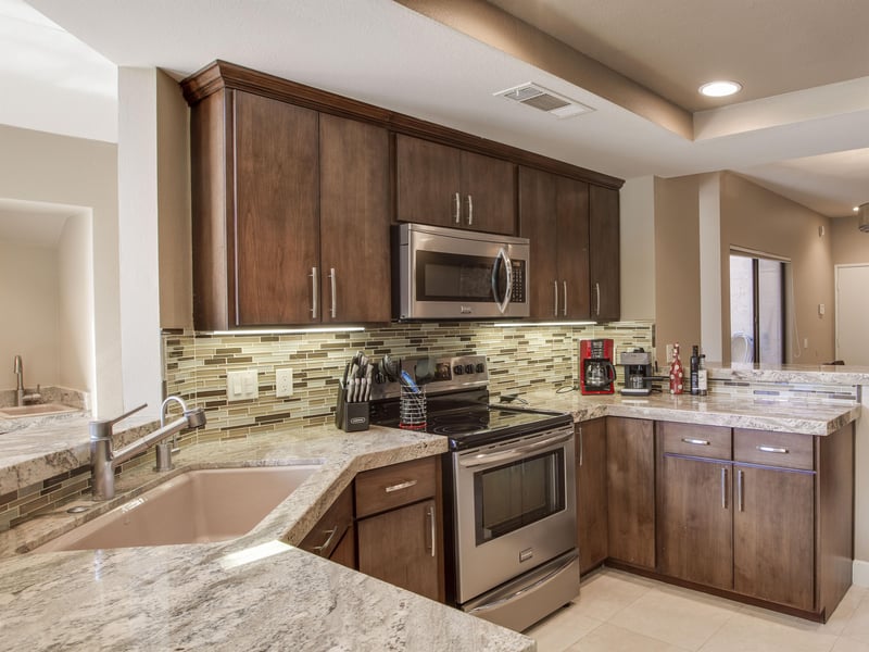Kitchen perfect for meal group prep