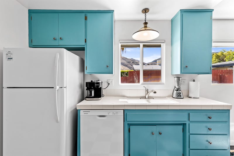 Pretty blue kitchen