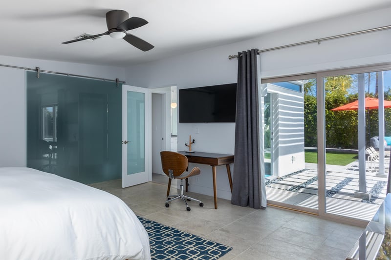 A bright spot for working