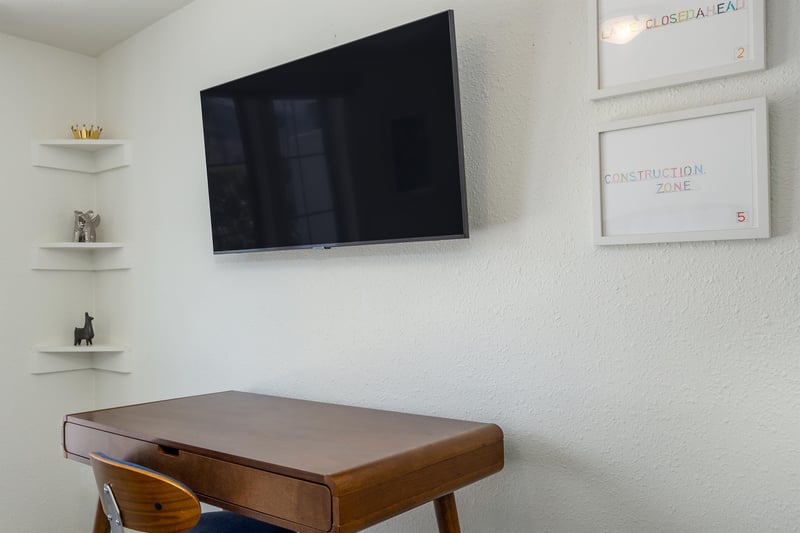 Desk for remote working  plus hispeed internet