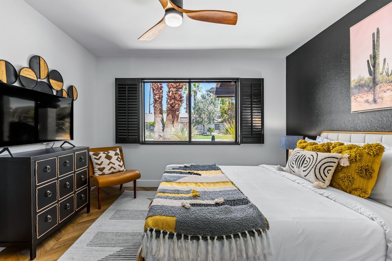 A lovely view of the trees