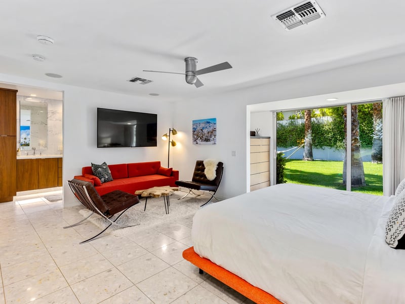 Gorgeous guest bedroom