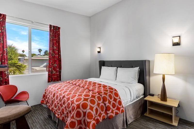 Lovely guest bedroom