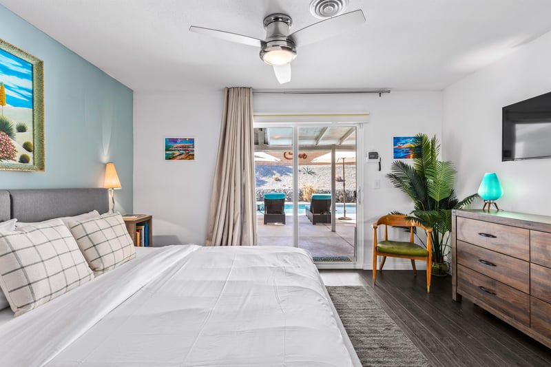 Easy access to the patio