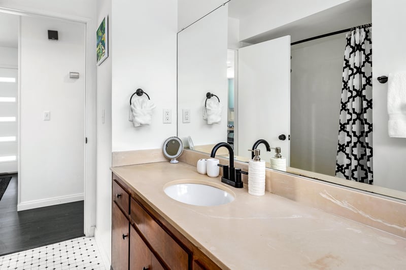 Lots of counter space