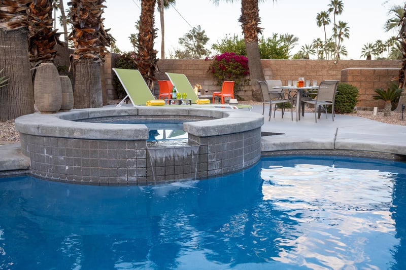 Spa waterfall feature