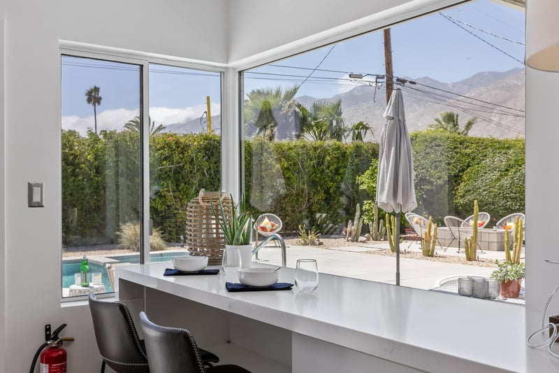 Breakfast bar for two with amazing views