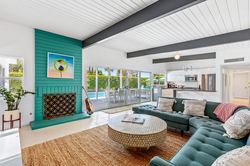 Luxurious living room