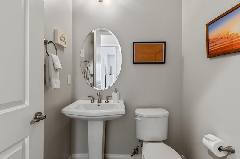 Half bath off of the hallway