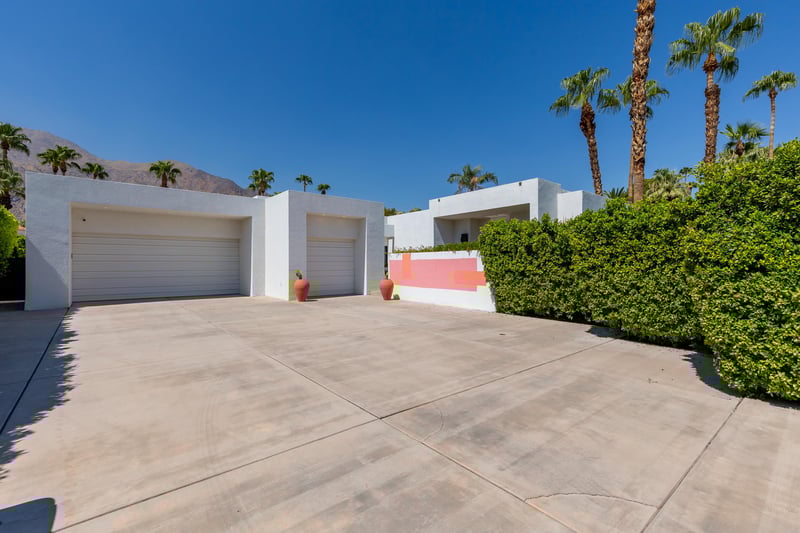 Lots of space to park