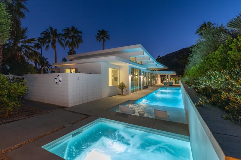 Take a dip in the Spa at night