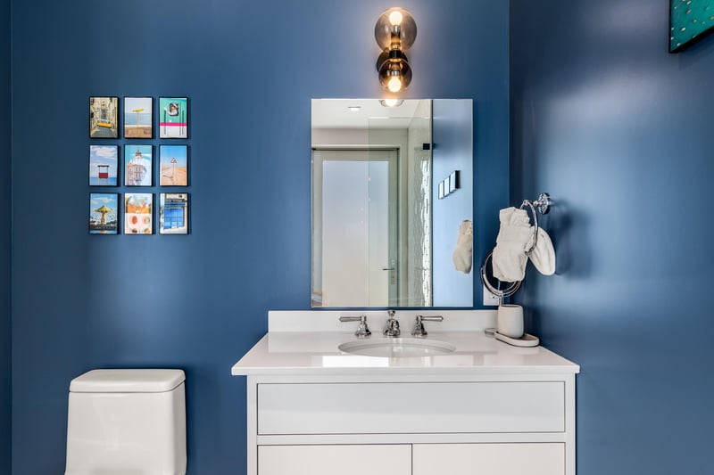 Guest Suite Connected Bath