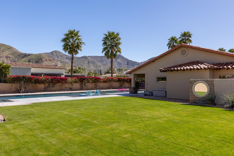 Lots of room to lay out in the sun