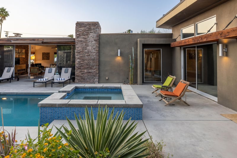 Side view of pool spa