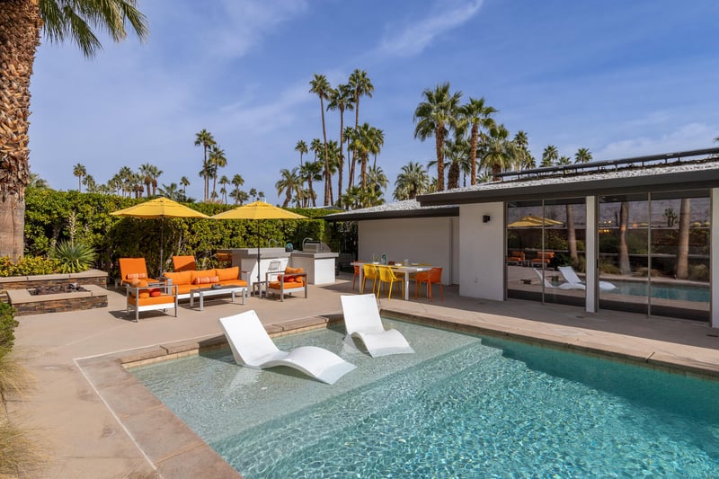 Tons of spaces to lounge around or get a tan