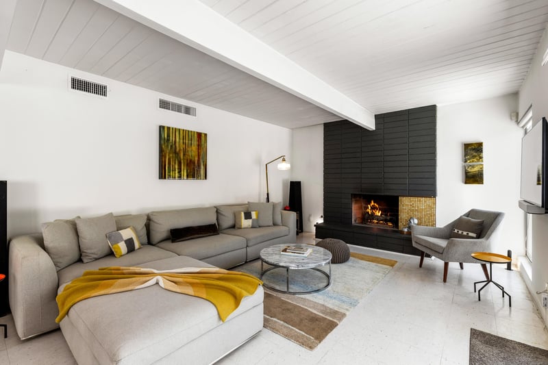 Gorgeous midcentury modern design at Spencer Palms