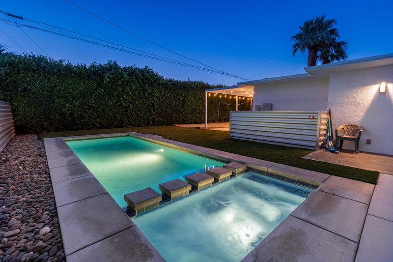 The Leroy Palm Springs Pool Deck