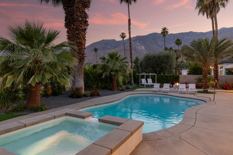 Views of the magical San Jascinto Mountains