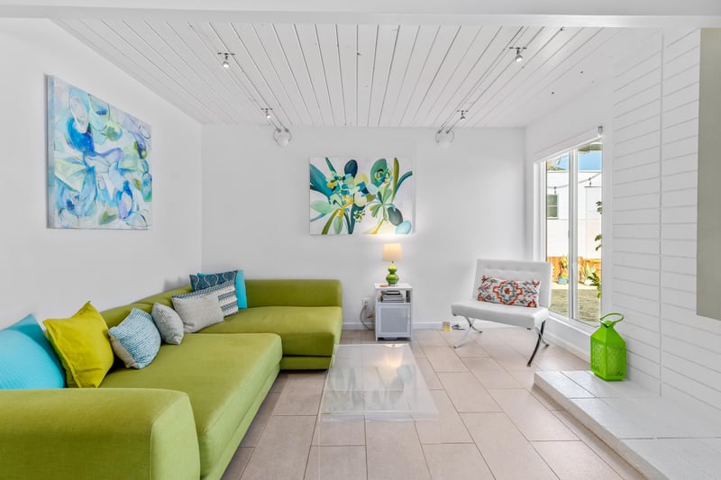 Splashes of lime bring all the Palm Springs feels