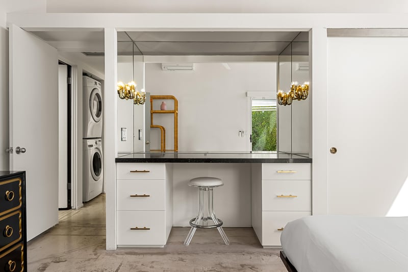 Elegant bedroom vanity