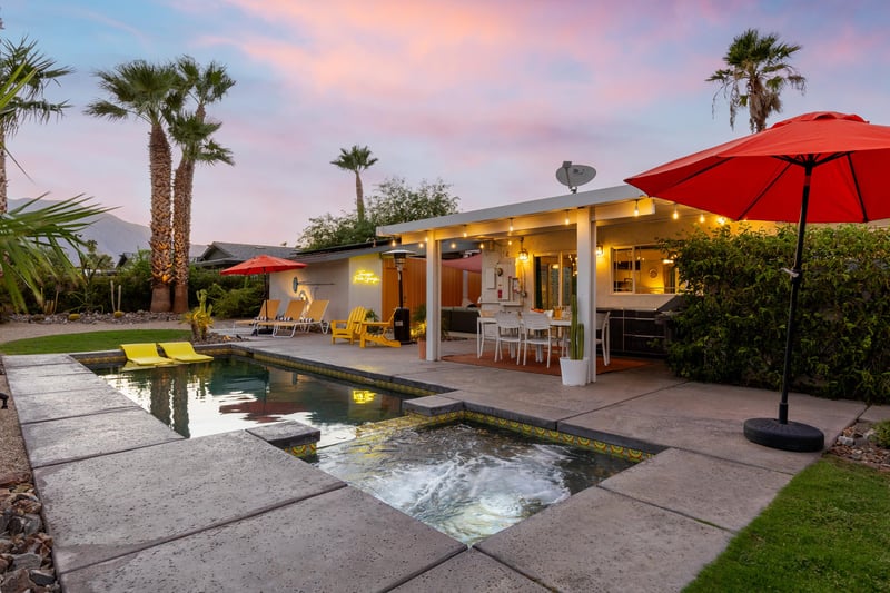 Amazing sunset await