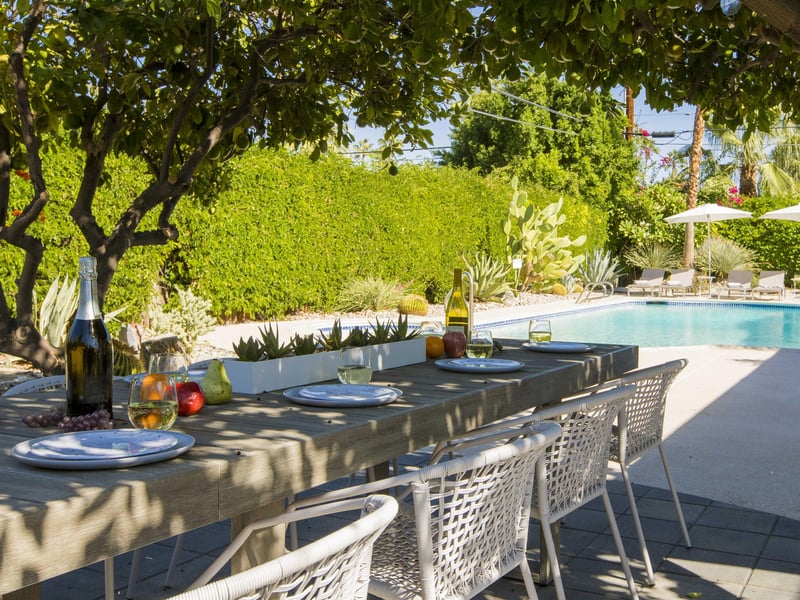 Fabulous outdoor dining