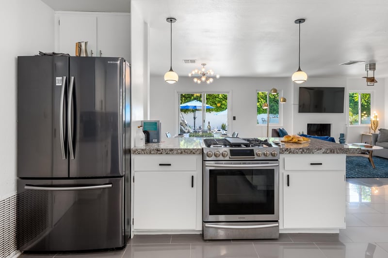 Stainless appliances