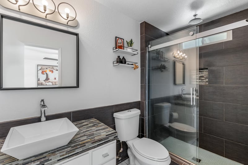 Sparkling guest bathroom