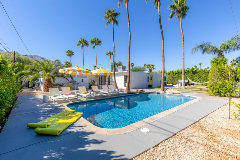 Gorgeous Palm Springs vibe