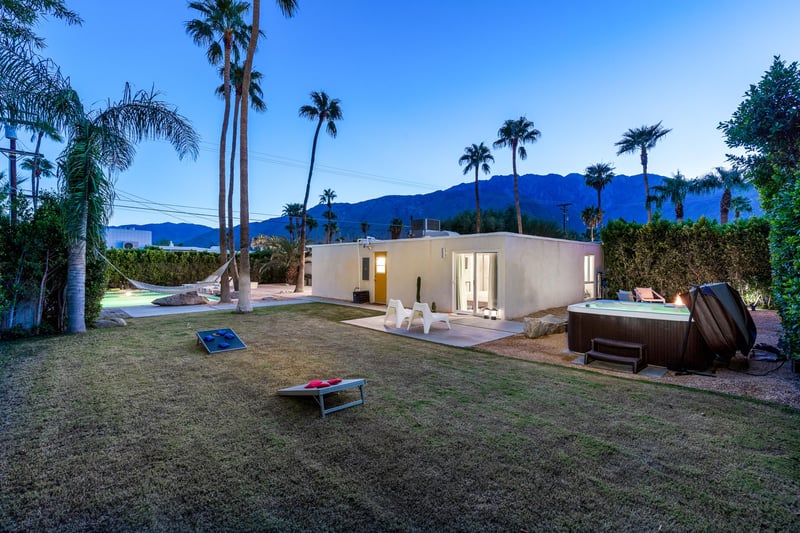 Huge entertainers yard with gorgeous mountain views