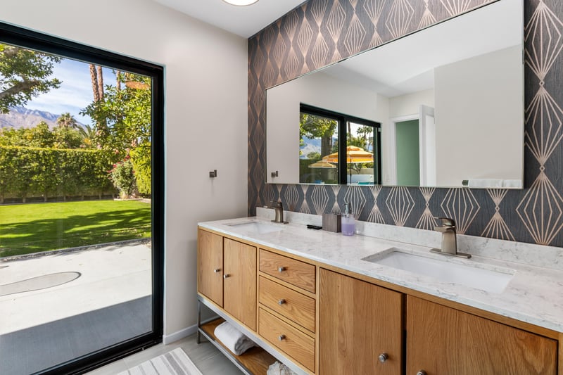 Primary Bath with Dual Sinks