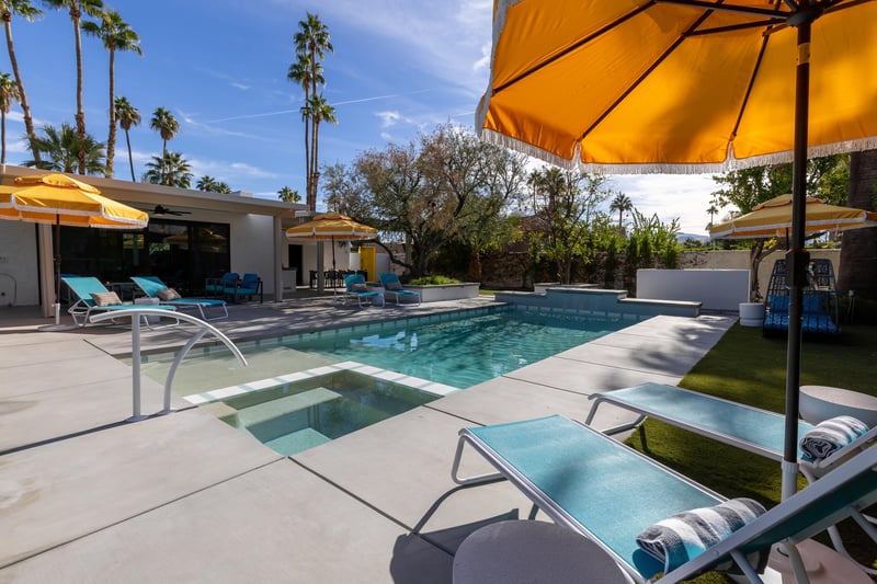 Time for some Palm Springs sun