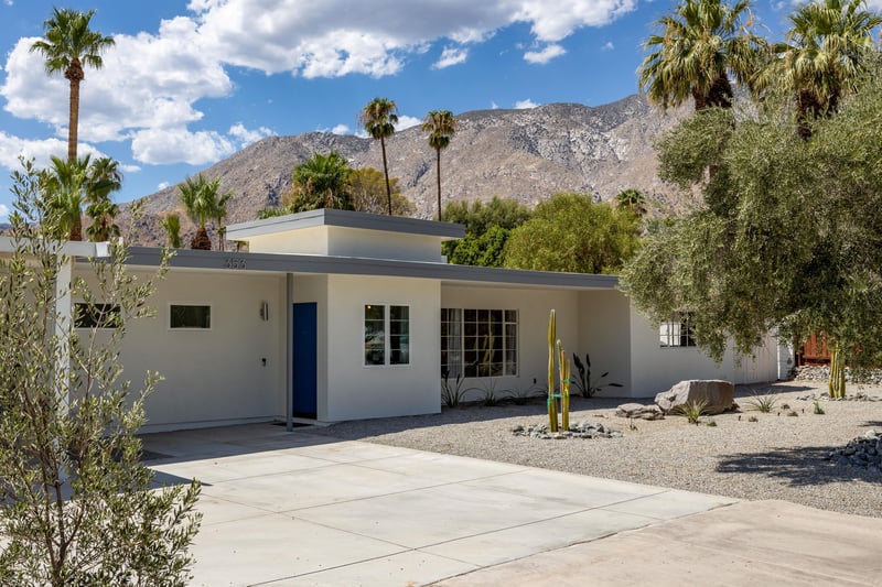 Welcome to Eleven Palms