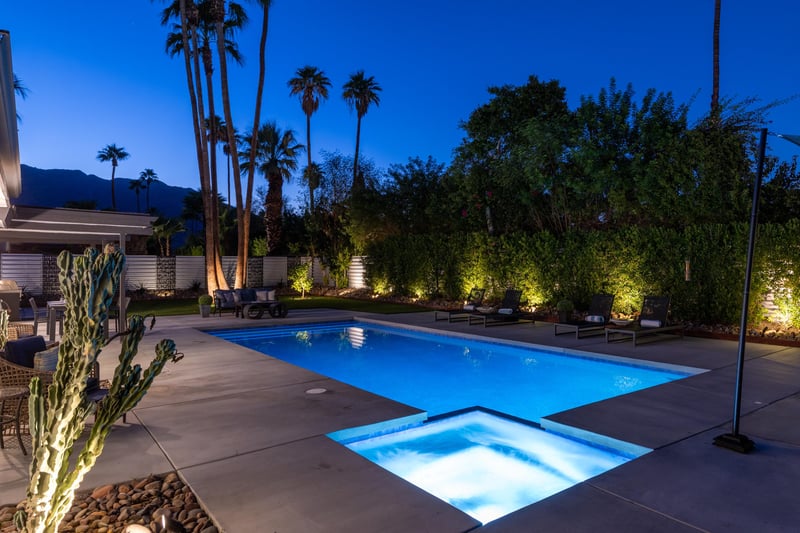 Time for an evening dip in the spa