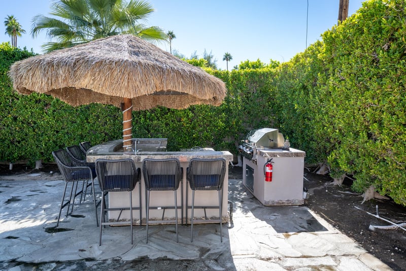 Enjoy your meals poolside