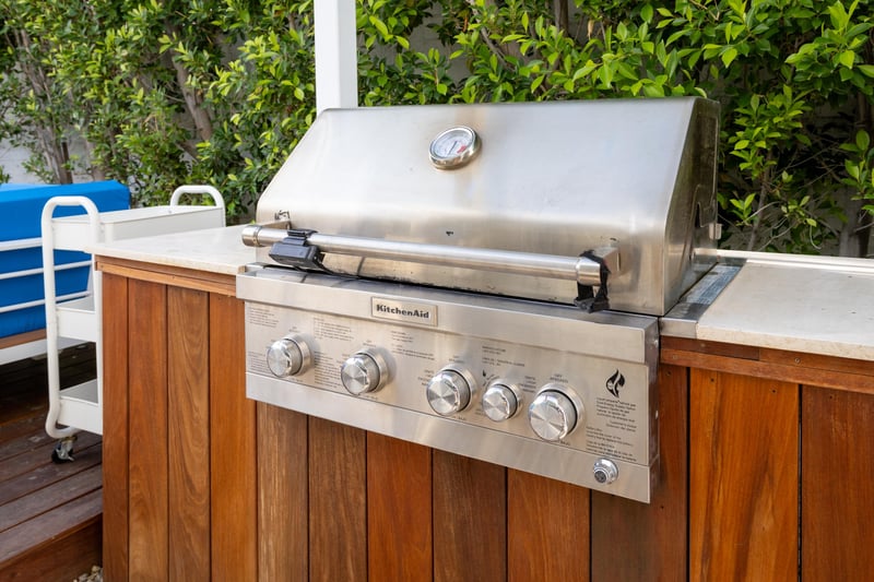 Gorgeous outdoor BBQ kitchen area