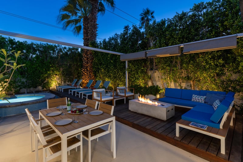 Enjoy al fresco dining