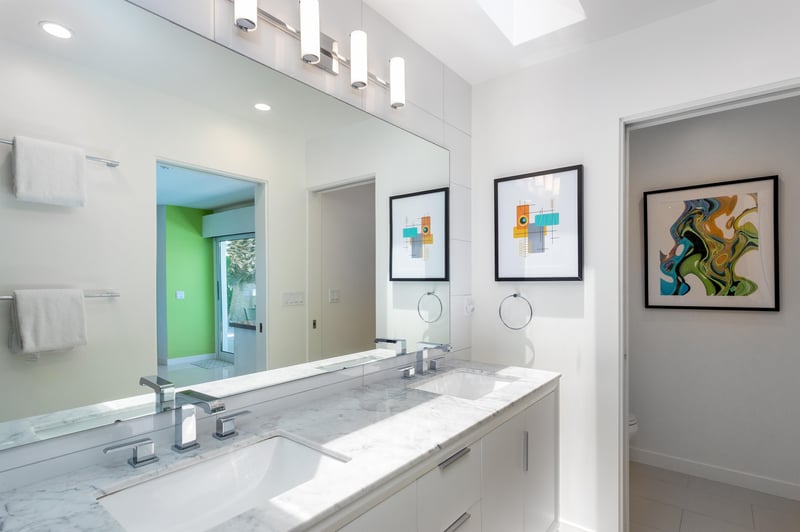 Plenty of bathroom storage