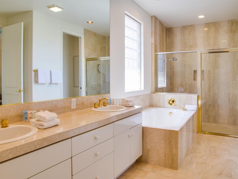 Plenty of bathroom storage