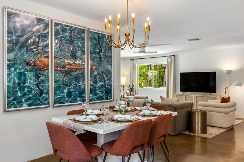 Indoor dining for six